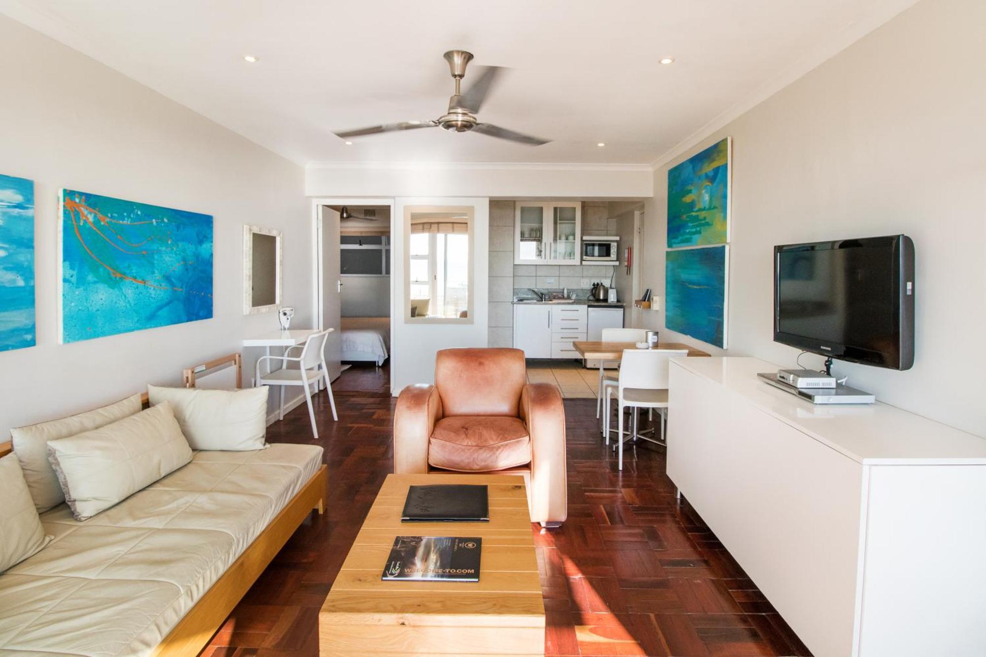 Mouille Point Apartment